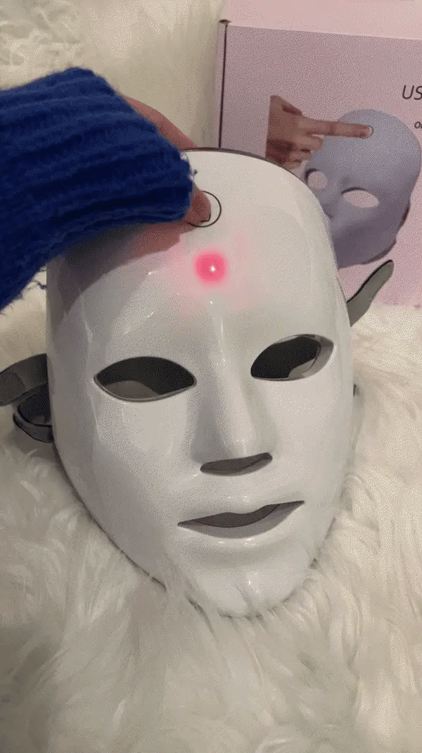 Red Light Therapy Mask - 7-1 Light Modes for Youthful Skin at Home
